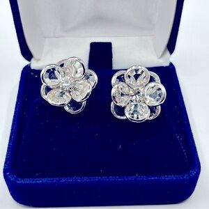 Vintage Crystal Flower Petal Glass Earrings Post Back Silver​​​​​​​​​